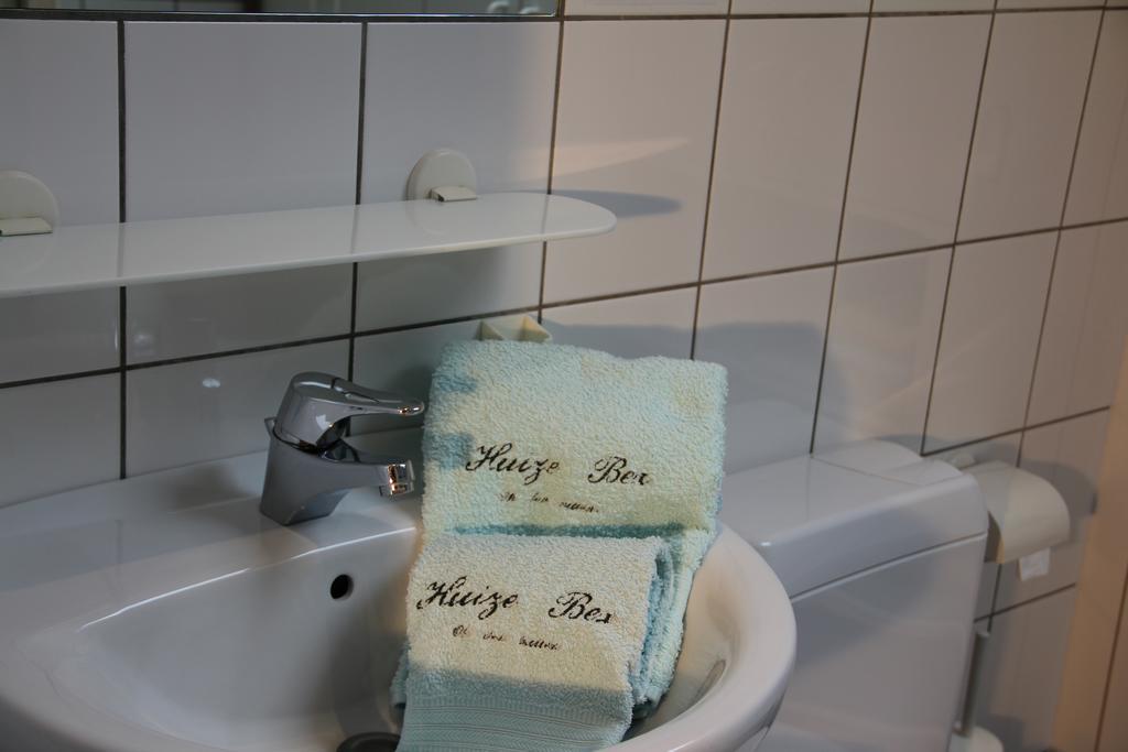 B&B Huize Bex NeerNeerpelt Cameră foto